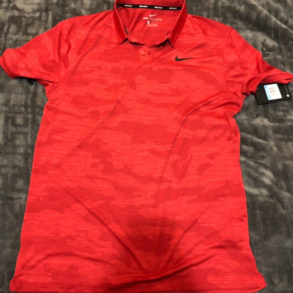 Nike Zonal Cooling Red Camo Golf Shirt Medium
